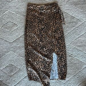 & Other Stories Leopard Print Midi Skirt
